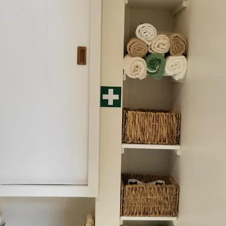 Personal Blue House Madeira Apartment *