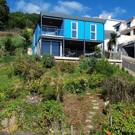 Personal Blue House Madeira *